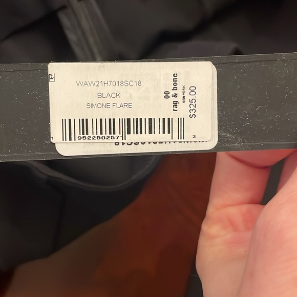 Like New! Flattering Rag & Bone Simone Flare Pants - Picture 14 of 14